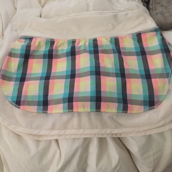 Lululemon tennis skirt.