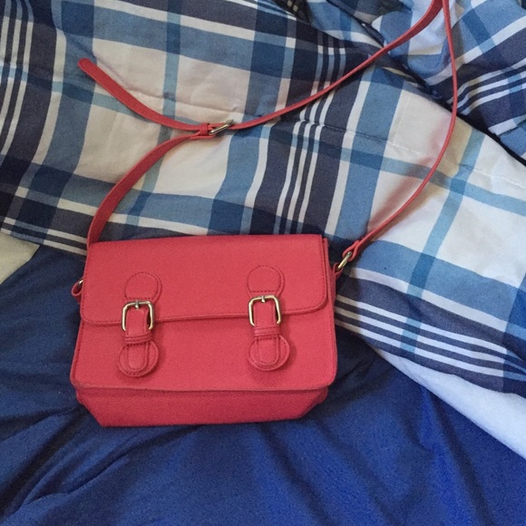 Purse - Picture 1 of 1