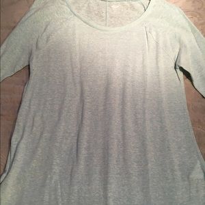 Light blue three quarter length tee