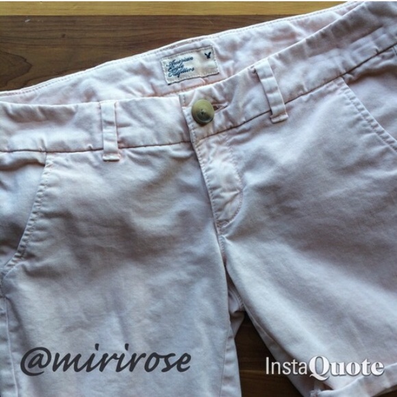 AE Shorts - Picture 2 of 3