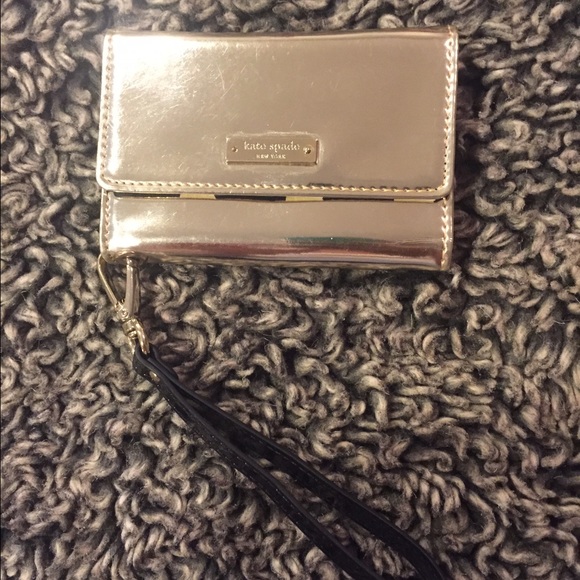Kate Spade iPhone 4 and 4s wristlet