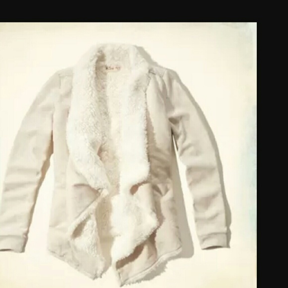 *Sold *Cute asymmetrical cardigan