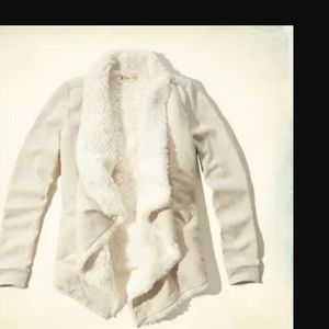 *Sold *Cute asymmetrical cardigan