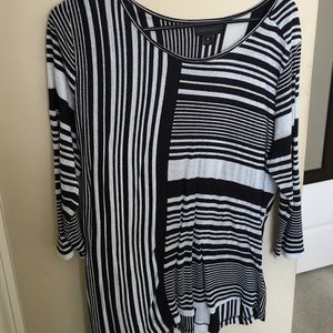 3/4 sleeve worthington dress shirt.
