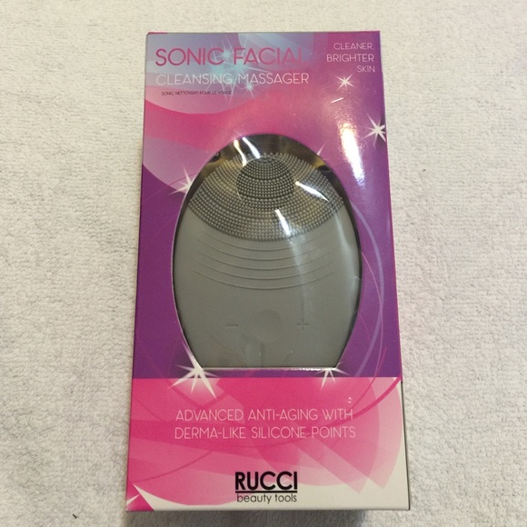 NIB sonic facial cleansing massager in gray