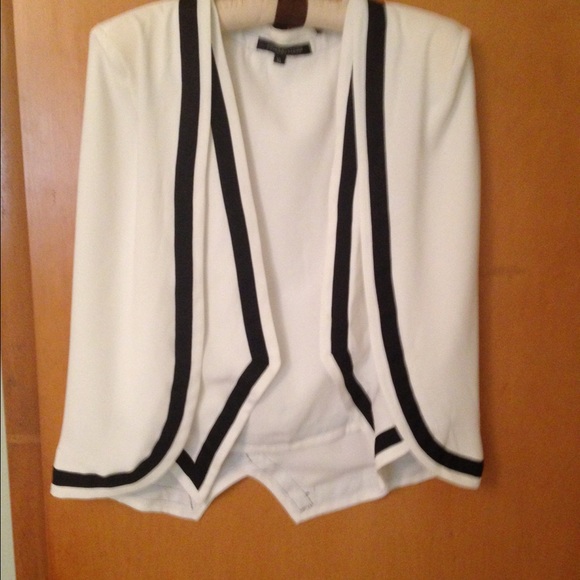 Black and white cape