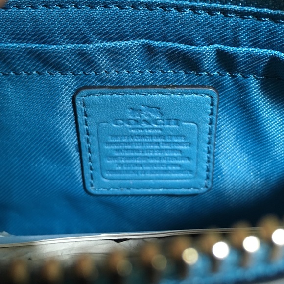 Today only! Auth 'Nolita' Coach Clutch/Wristlet!👛 - Picture 3 of 4