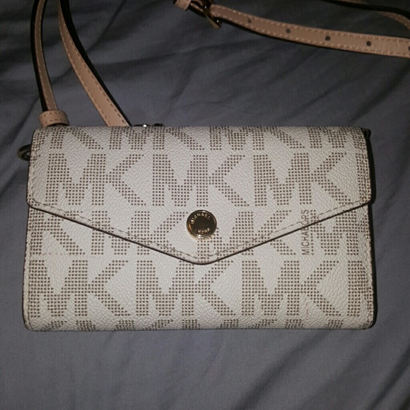 Mk purse