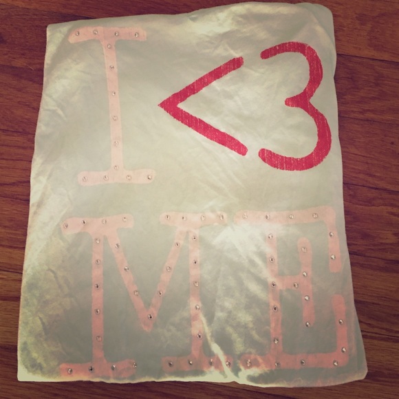 "I <3 ME" Miss Me Rhinestone Tee ⚜ ❤️