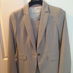Suit jacket+skirt, 0P, in great condition