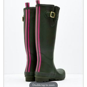 ISO - IN SEARCH OF Joules rain boots size 7 or 8!