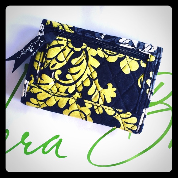 Vera Bradley snap wallet