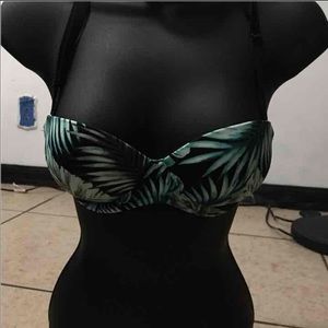 Victoria's Secret bra