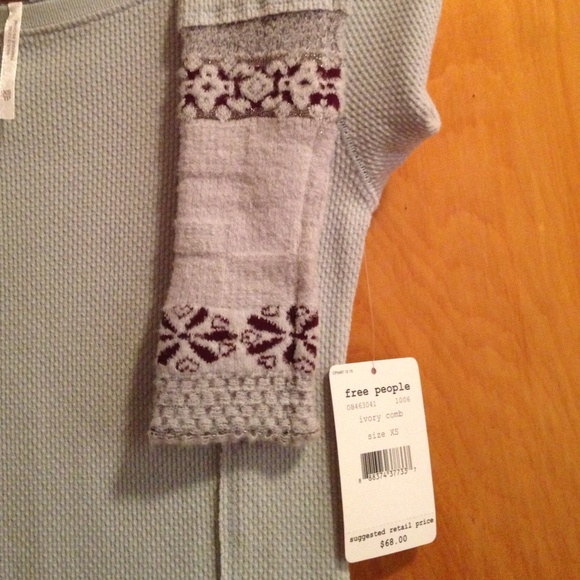πNew Baby Blue FreePeople Thermal cuff Top - Picture 2 of 3