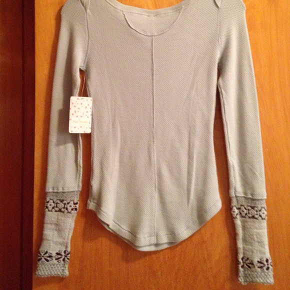 πNew Baby Blue FreePeople Thermal cuff Top - Picture 3 of 3