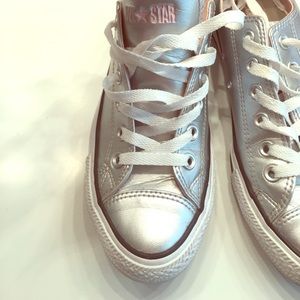 Converse chucks silver