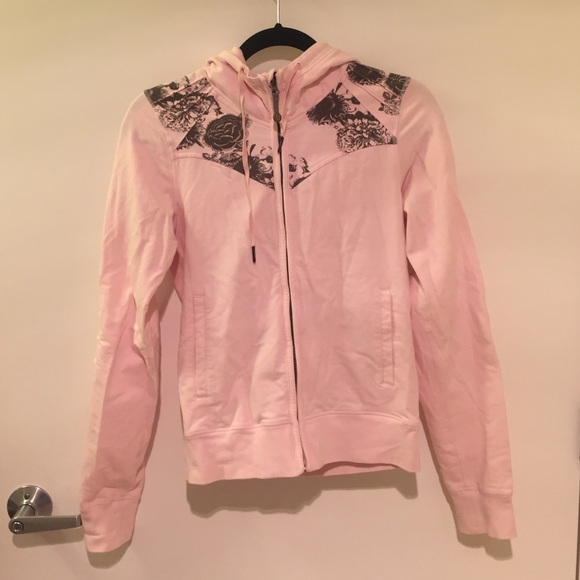 Pink Lululemon hoodie