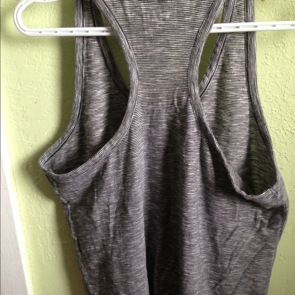 Top - Picture 2 of 3