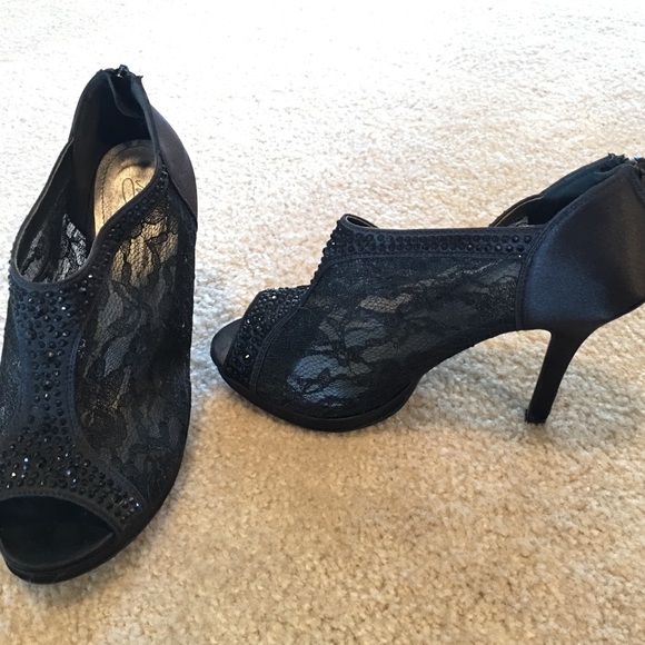 Dressy heels