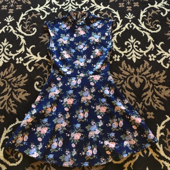 💓Beautiful forever 21 Japanese style dress💓
