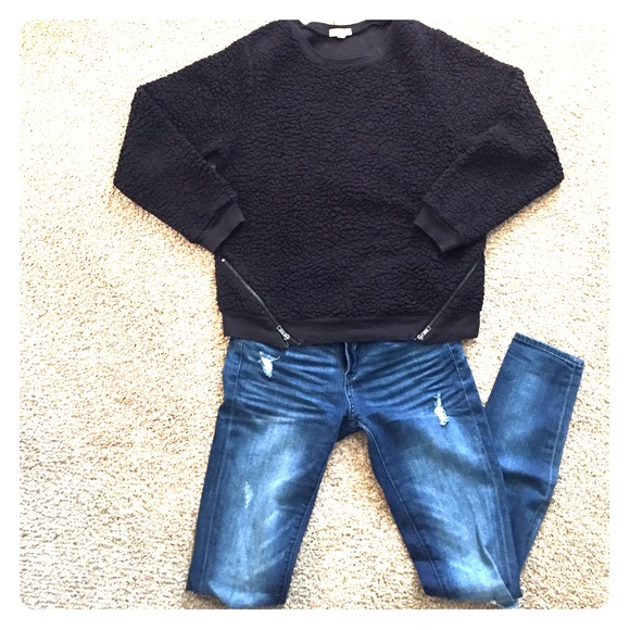 Silence + noise black sherpa sweater