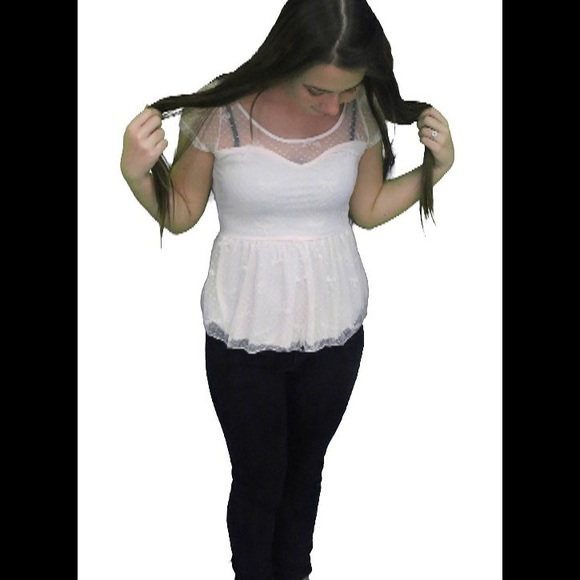 White necklace top