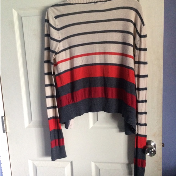 Cardigan - Picture 4 of 4