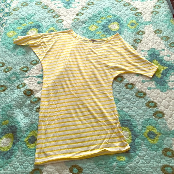 Charlotte Russe off the should shirt