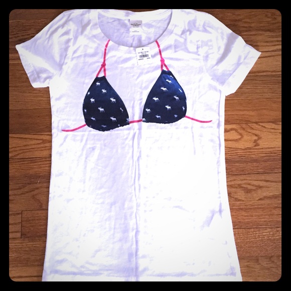 NWT Abercrombie & Fitch bikini top print tee 👙