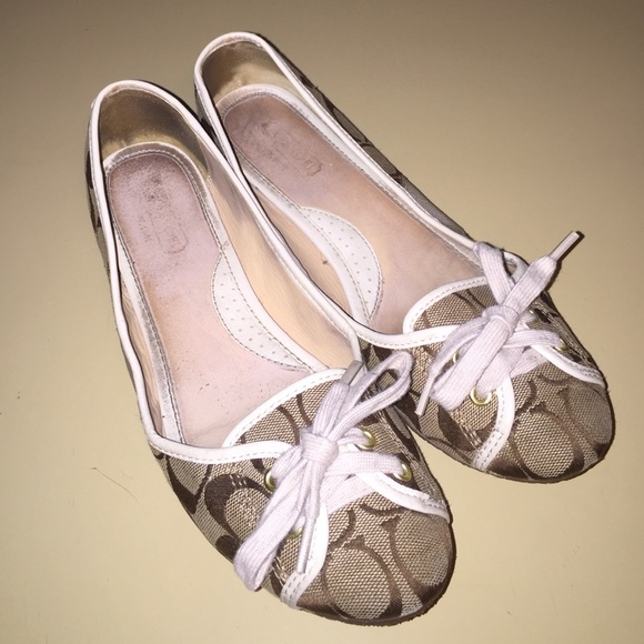 Coach Josie flat size 8.5