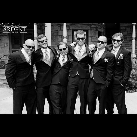 Fashion is fun.Diversity. Connections. Honesty - Picture 2 of 8