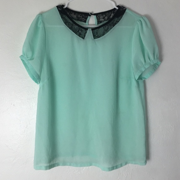 Chloe K Aqua Lace Top, Size Medium