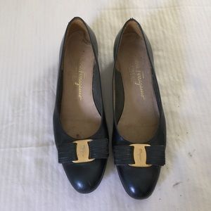 Ferragamo Navy Blue Flats/Small Heel
