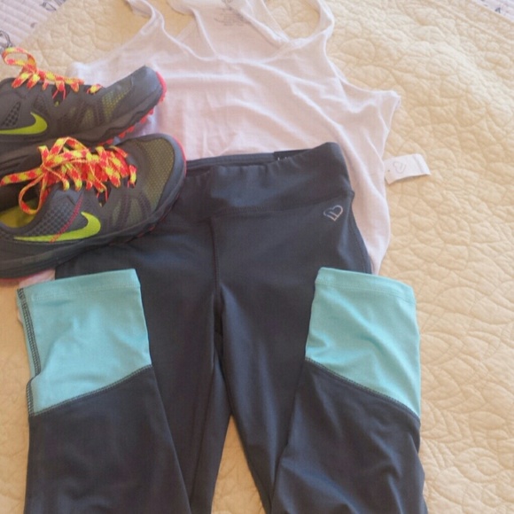 Active leggings