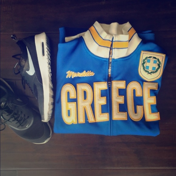 Mondetta Greece Sweater