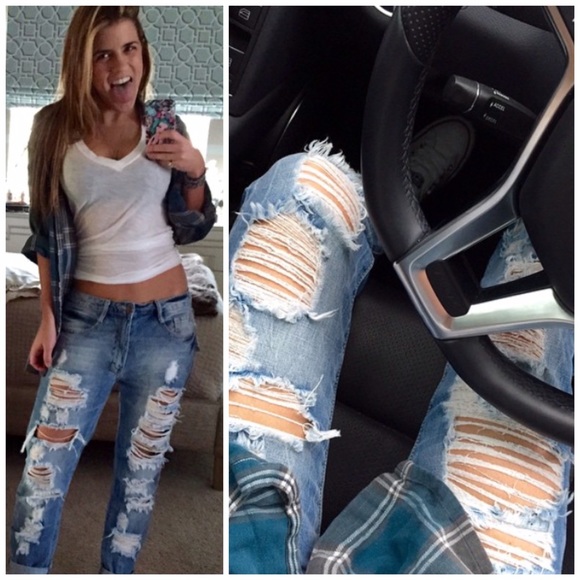 Vintage Distressed Boyfriend Denim 👖👀😍