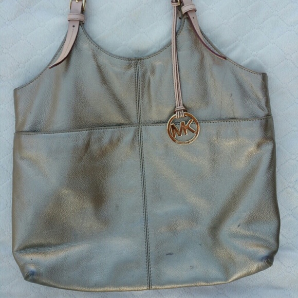 Michael Kors gold tote - Picture 1 of 3