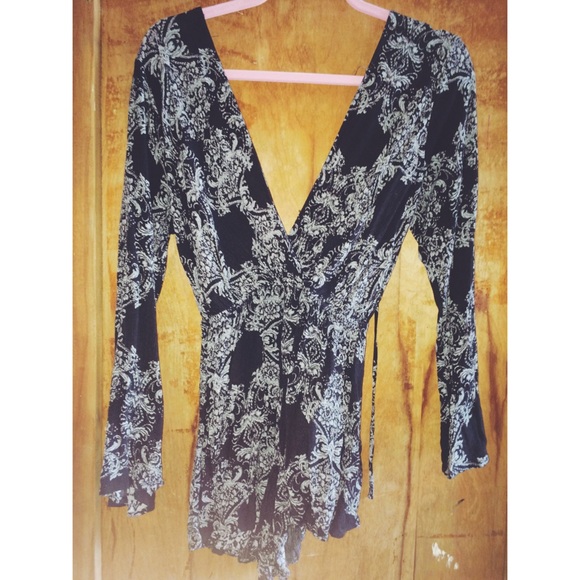 Cute Long Sleeve Floral Romper