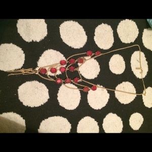 Kendra Scott necklace