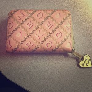 Dooney&Bourke medium crossword wallet