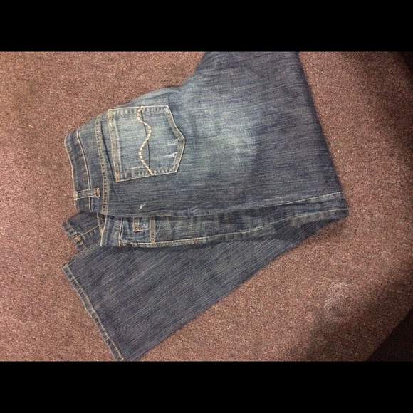 Jeans