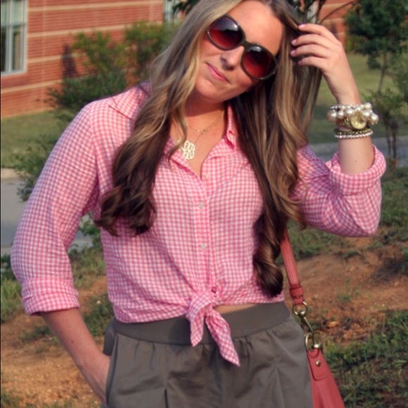 SOLD ❌❌❌Pink gingham button down - Picture 4 of 4