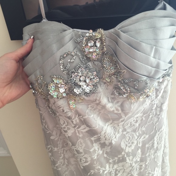 Aspeed U.S.A. Formal gown