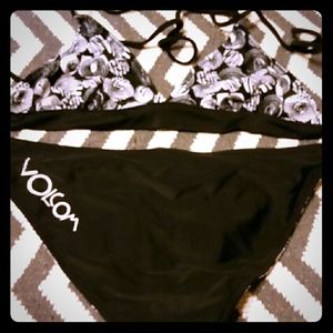 Volcom reversable bikini