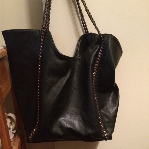 8 by Under One Sky Black Tote