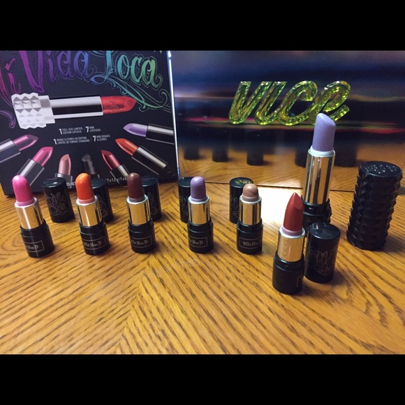 Kat Von D lipstick lot