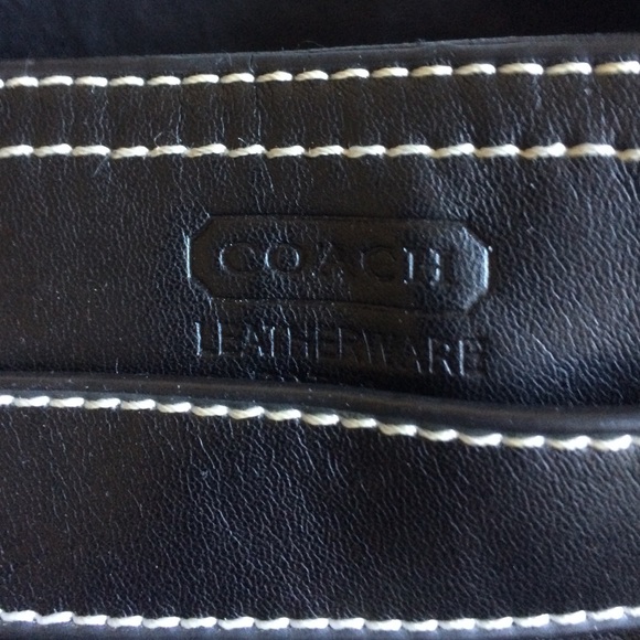 Coach Handbag - Picture 3 of 4