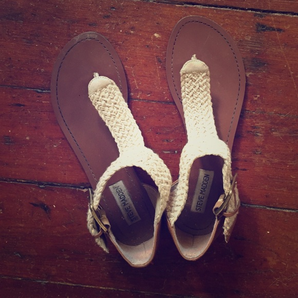 Steve Madden Reilly Flat Sandals