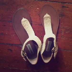 Steve Madden Reilly Flat Sandals