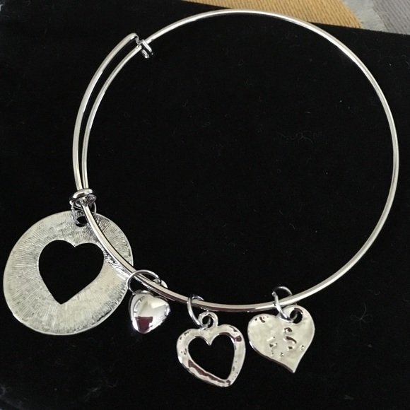 Charm Bangle. - Picture 4 of 4